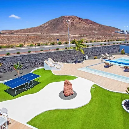 Villa Esmeralda *