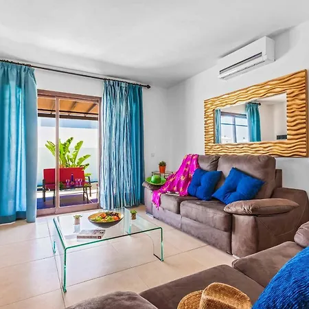 Esmeralda Villa